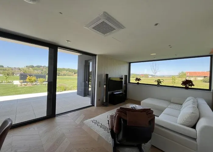 Smart & Wellness Vila